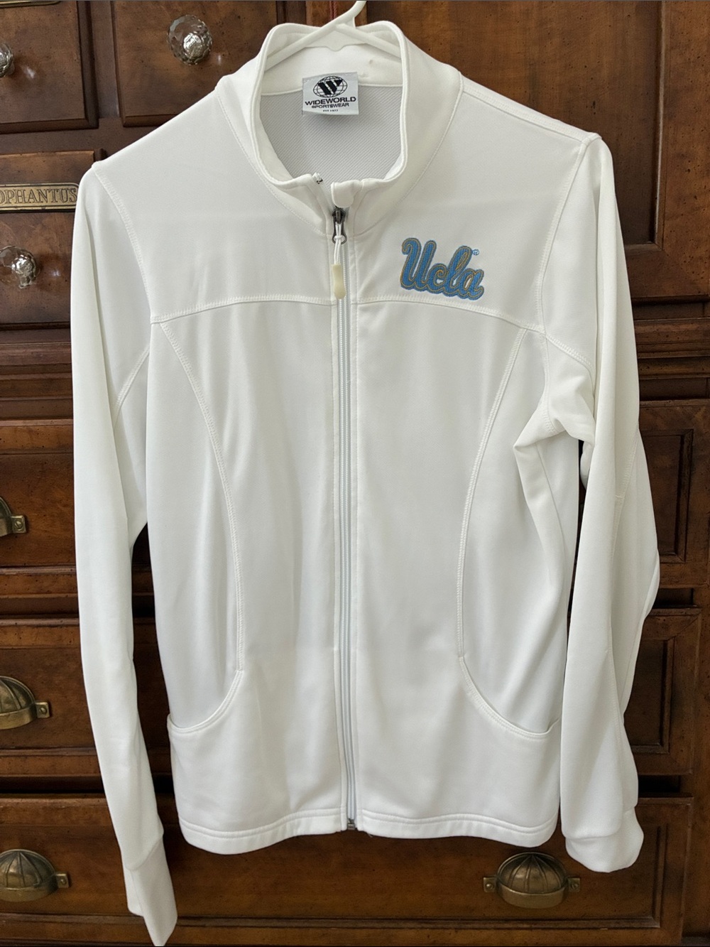 UCLA Women's White Full-Zip Athletic Jacket - Wide World size Medium, like new!